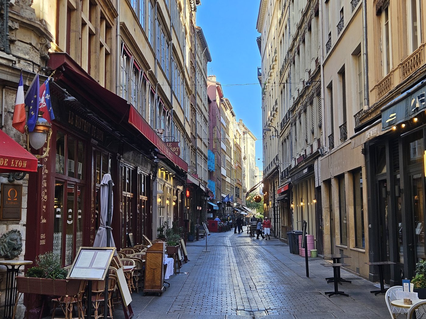 La rue Mercière à Lyon avant l'ouverture des terrasses